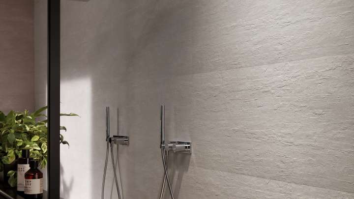 RAW