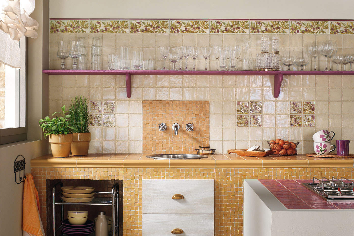 Кухонные фартуки для кухни на стену плитка фото дизайн