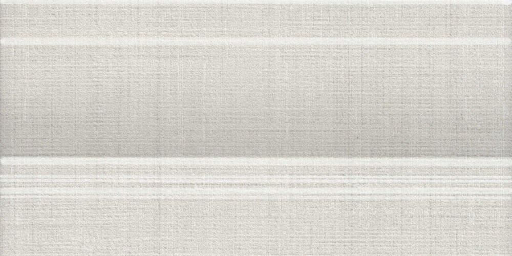 FMD046 Плинтус Спинелли матовый 20x10x1,3