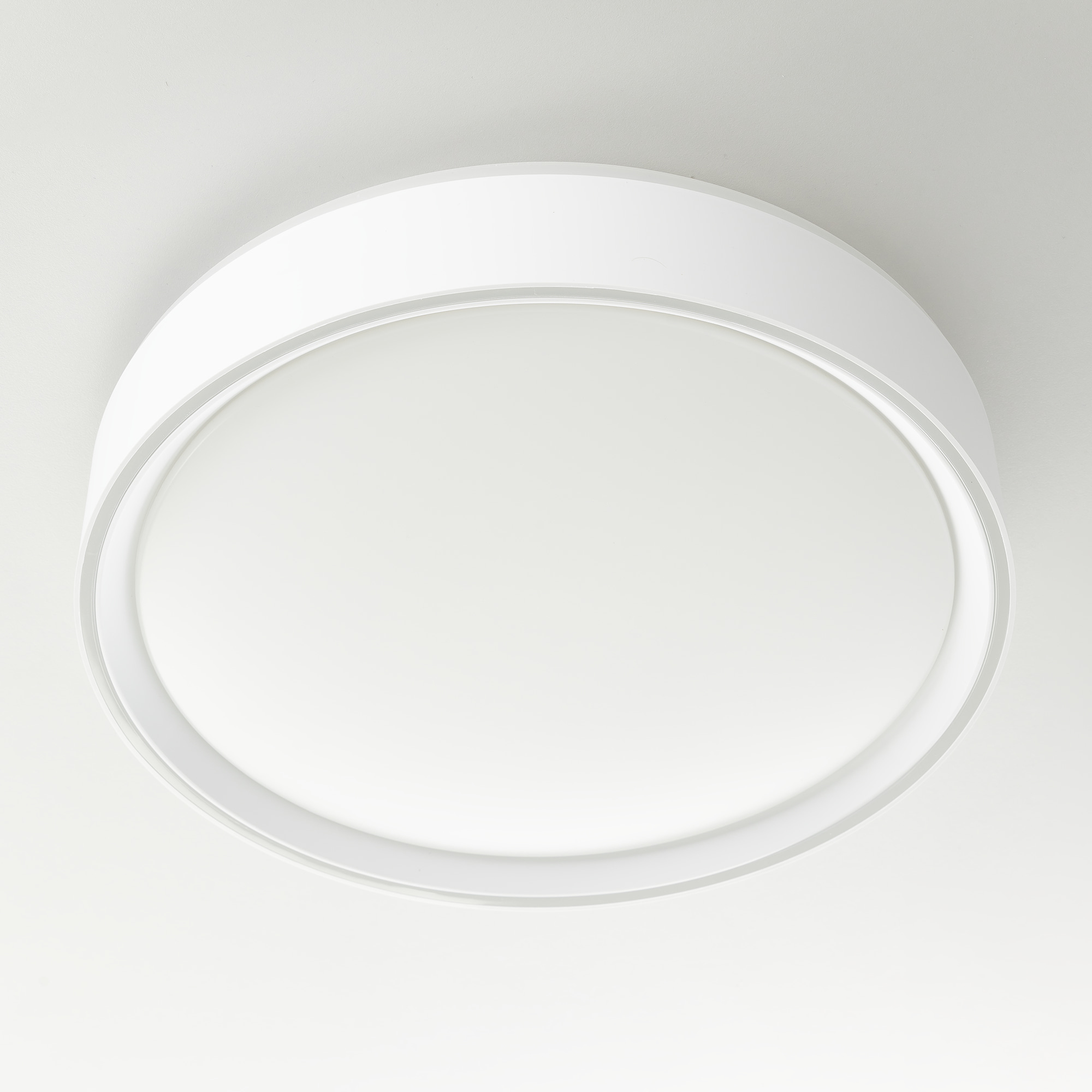 Citilux BOSS CL751250G LED RGB Светильник с пультом Белый арт. 89220