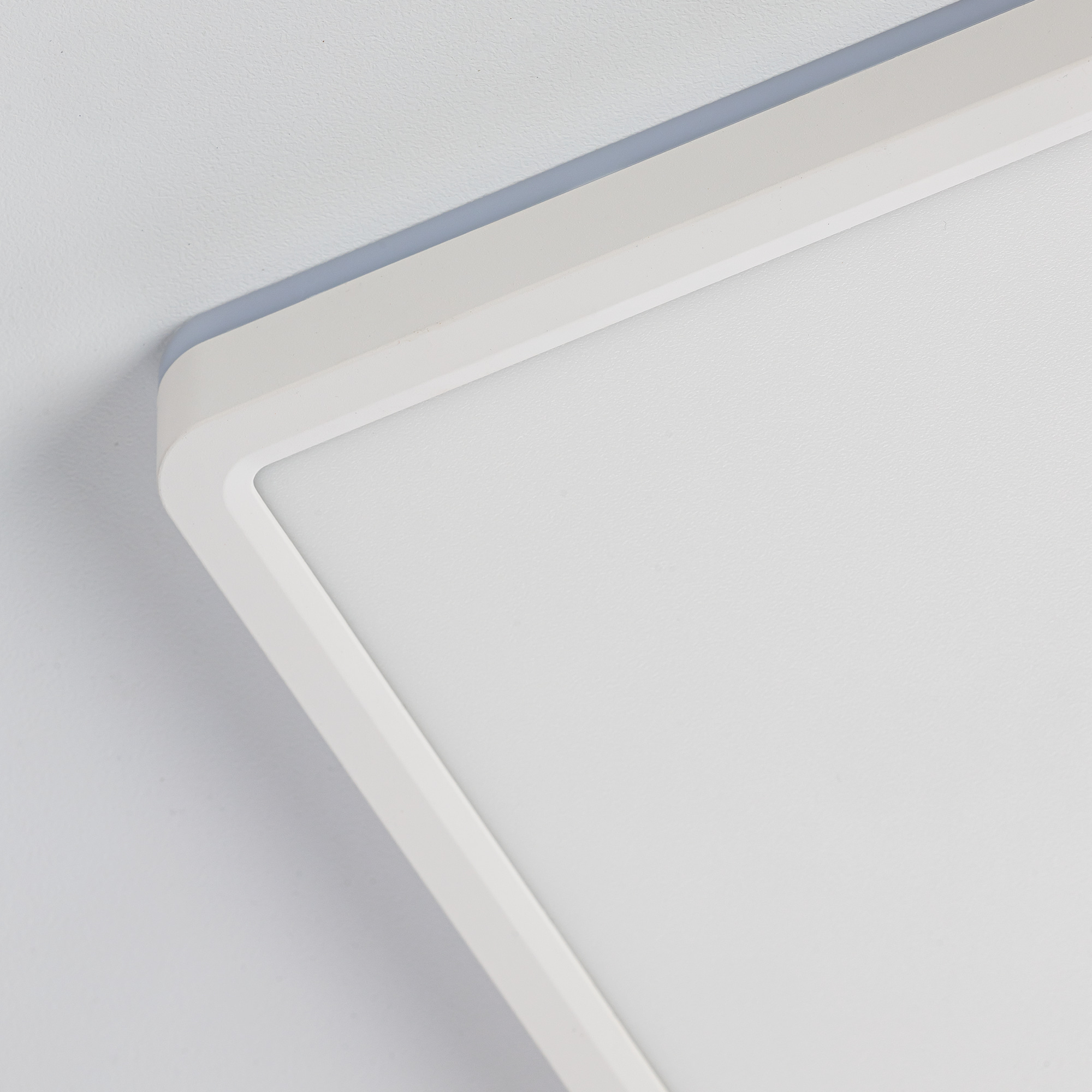 Citilux NORMA CL749K300 RGB Светильник с пультом Белый арт. 89490