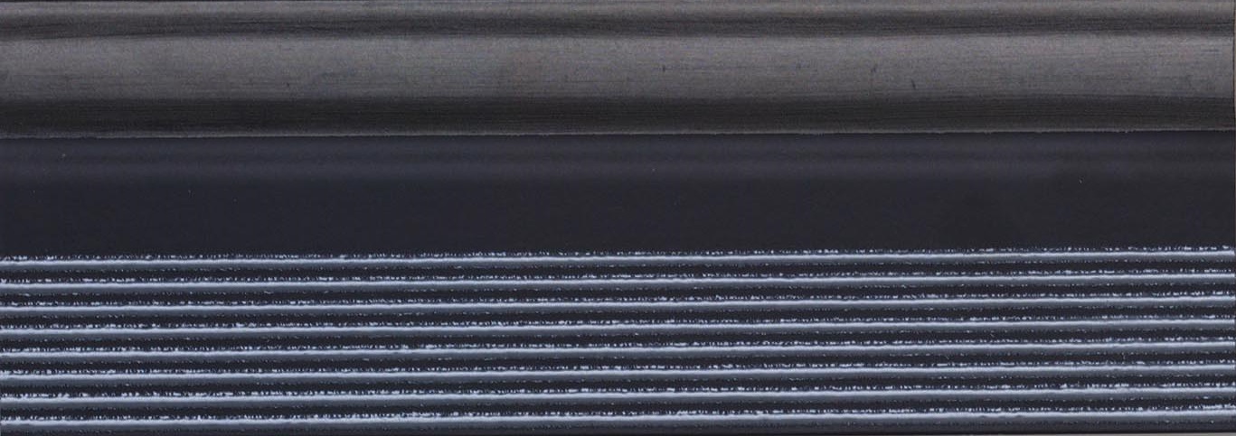 Цоколь 00263 ALZATA NERO PLATINO