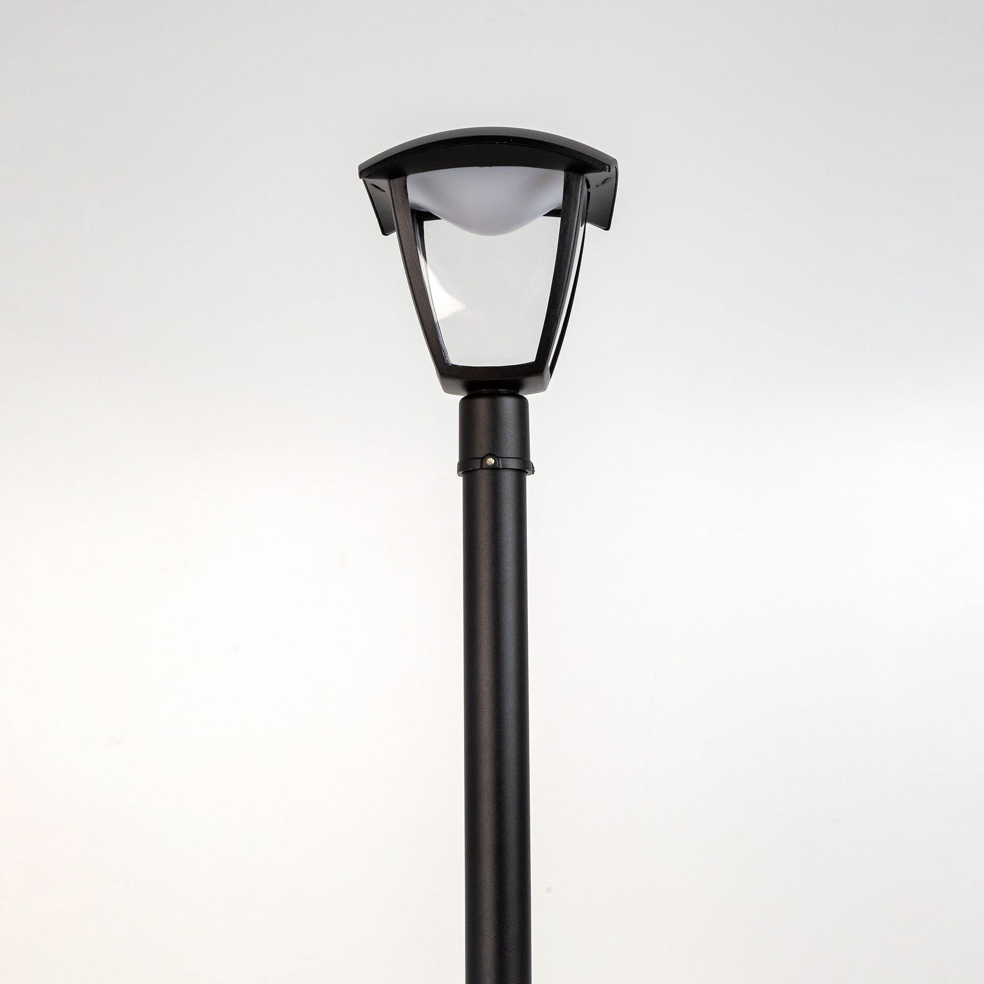 Citilux GARDA CLU04B LED Уличный парковый светильник Чёрный арт. 88201