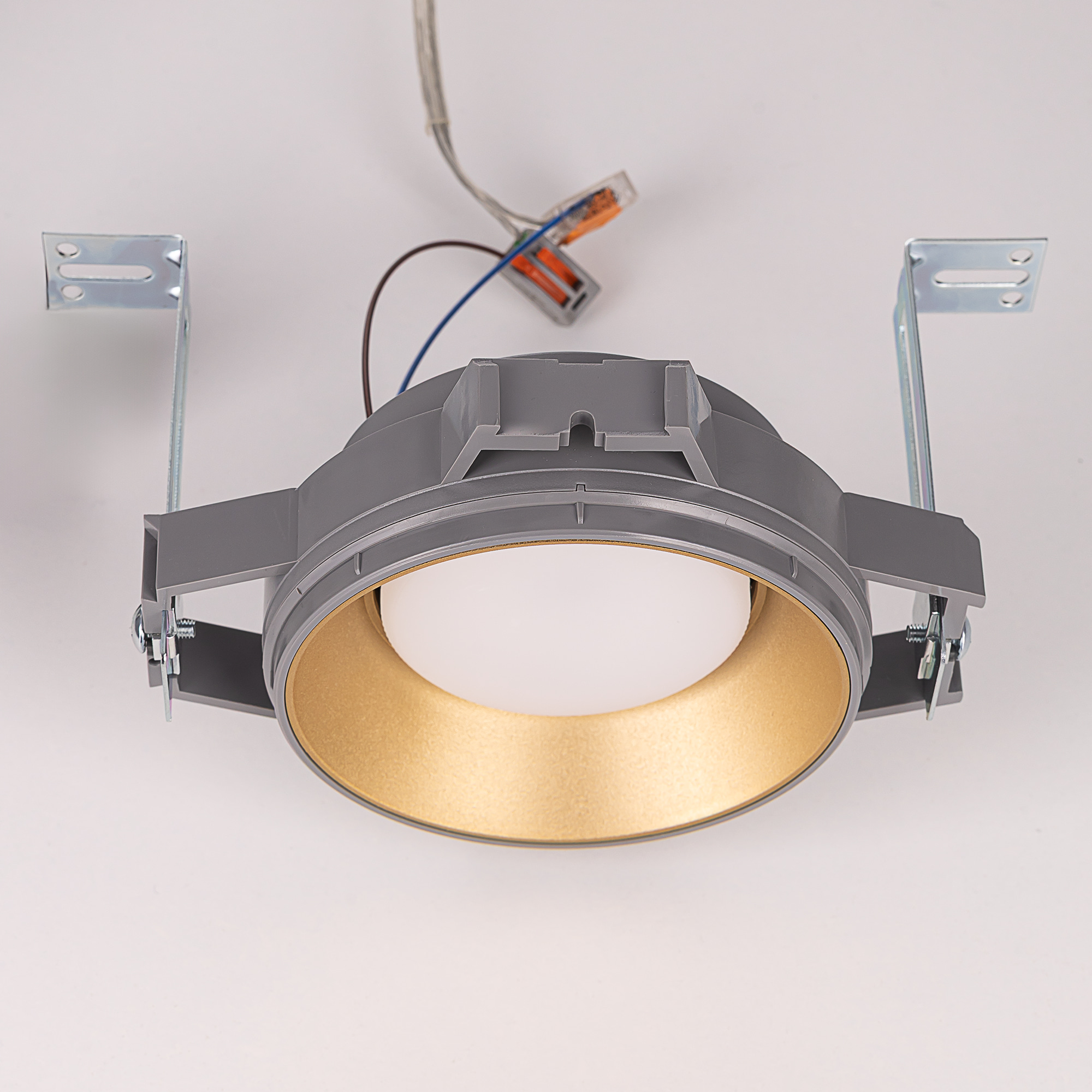 Skytek SkyPORT.53 TENS+MOD CLP53M2 Светильник безрамочный для натяжных потолков Золотой арт. 129860